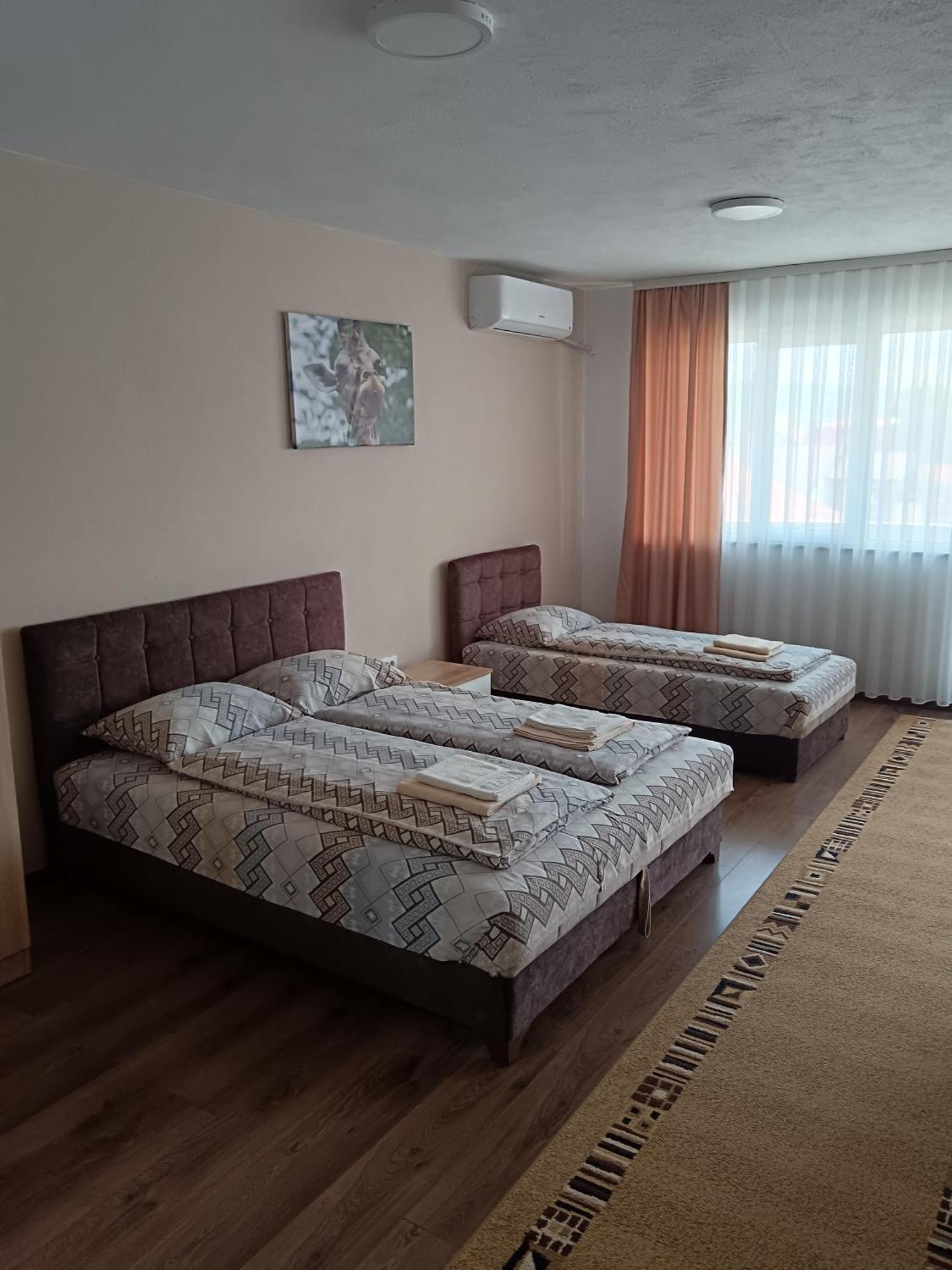 Apartmani Centar Sjenica Bilik gambar
